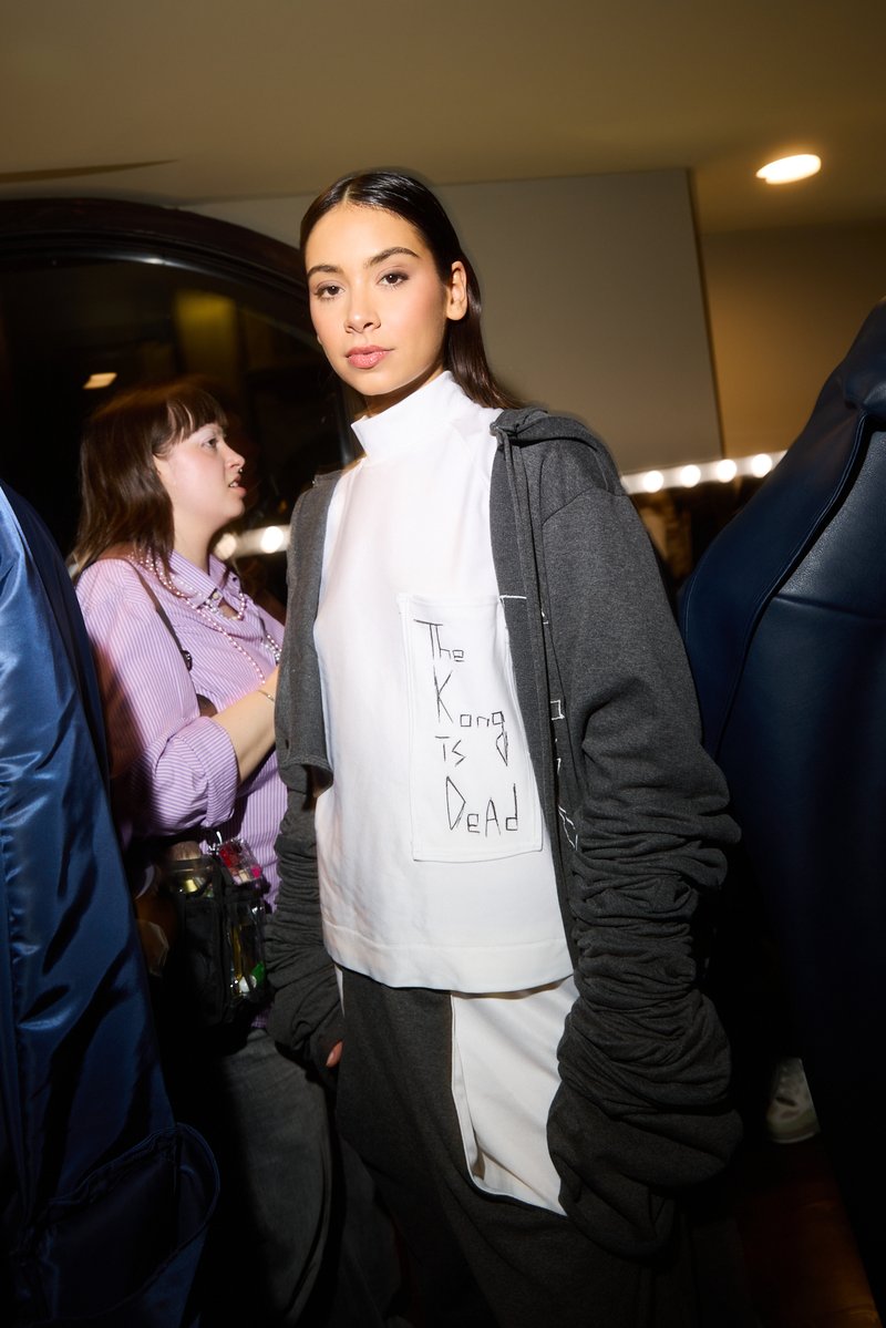 Look 2 — detail