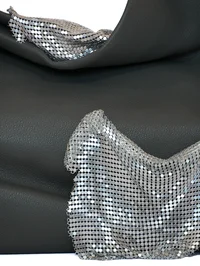 Detail View 3