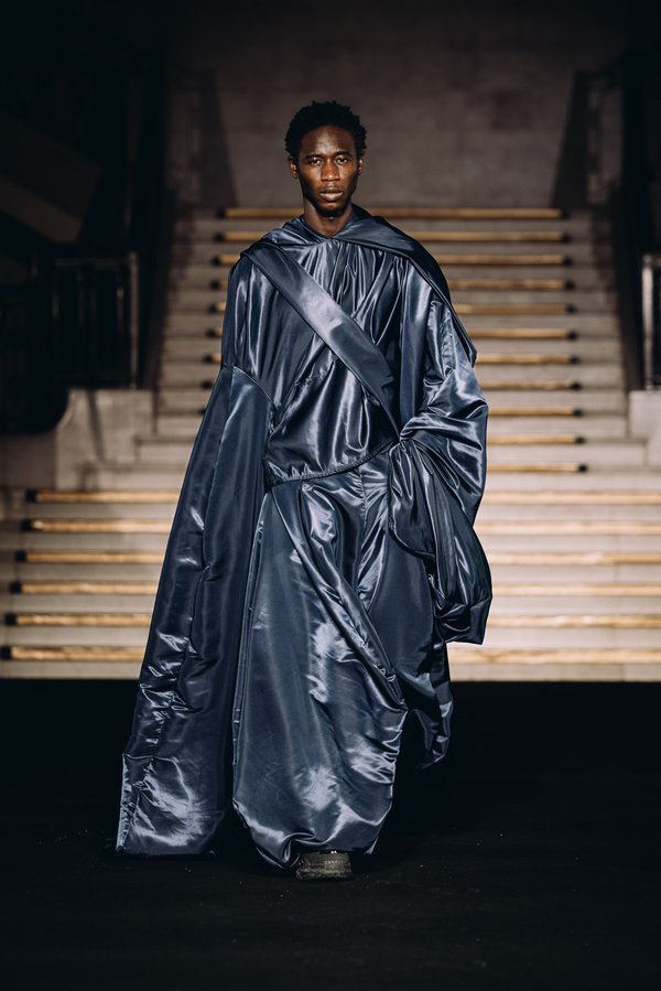 Look 1