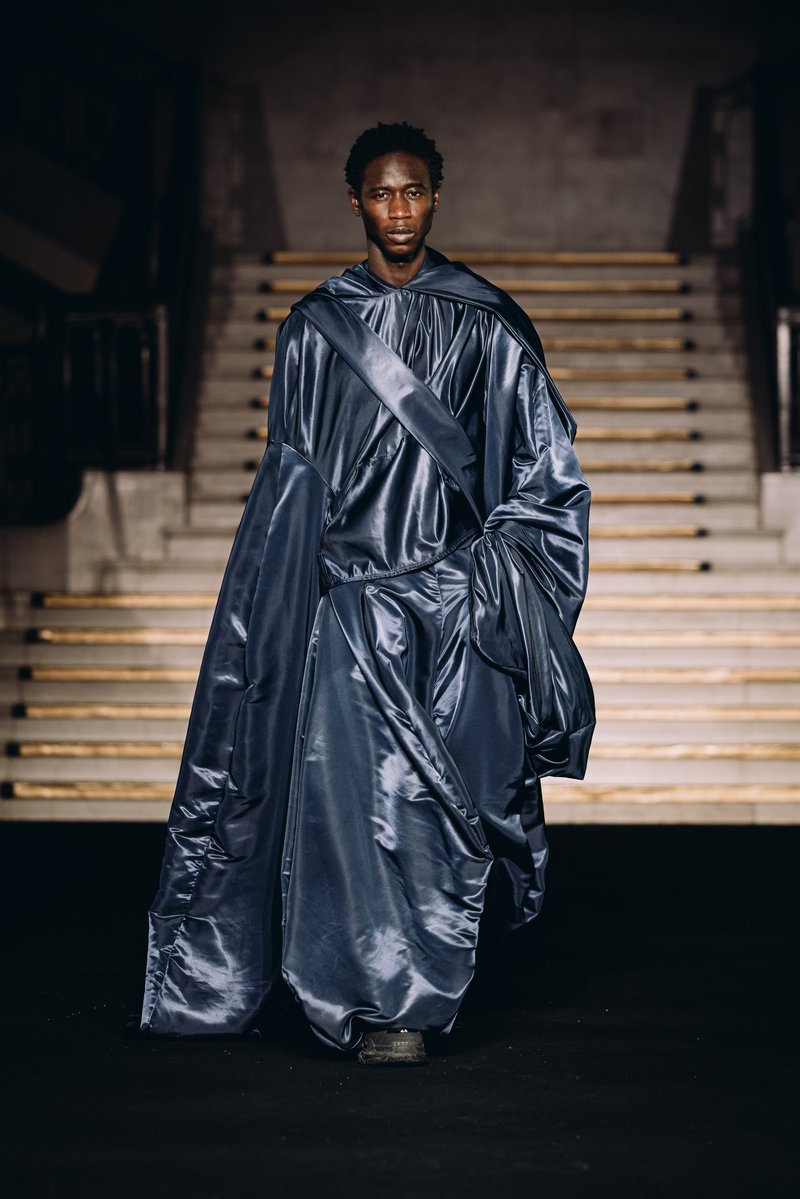 Look 1