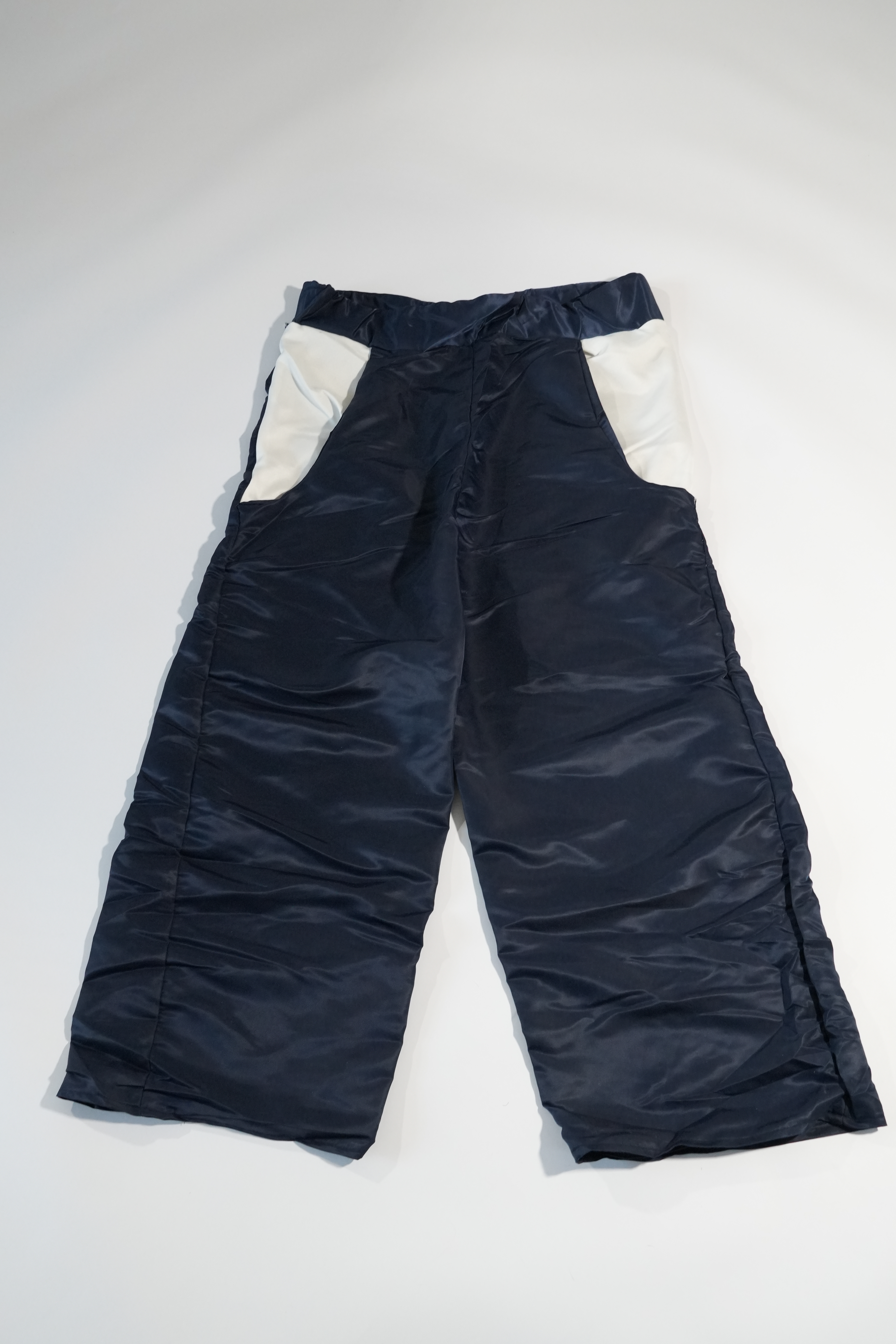 {{ piece.product_name }}