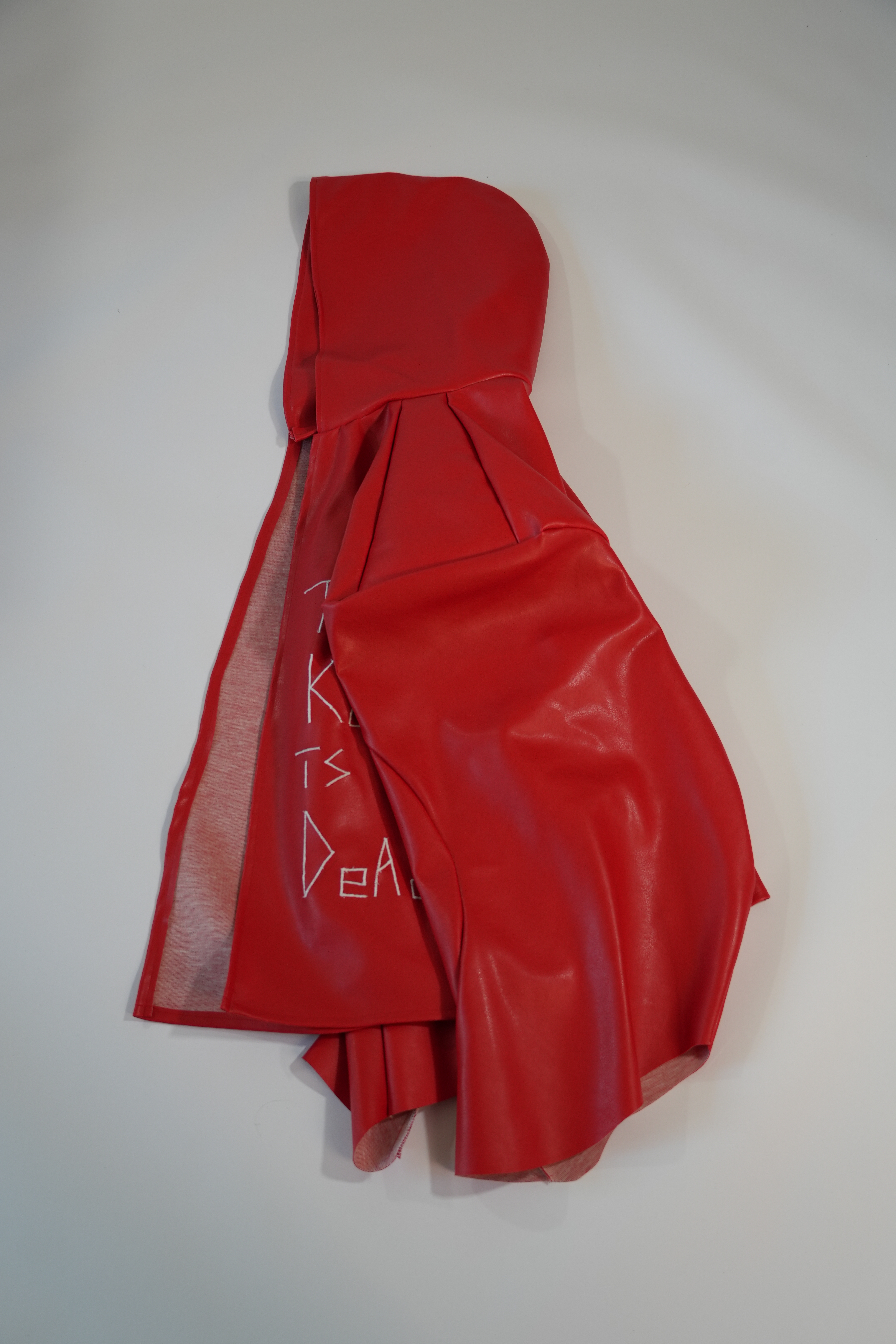 {{ piece.product_name }}