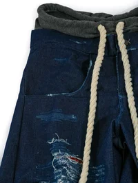 Detail View 11